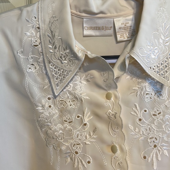 Blouse - Picture 6 of 6